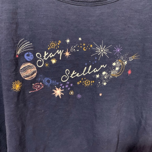 Old Navy Fun Graphic Tee - Picture 5 of 7